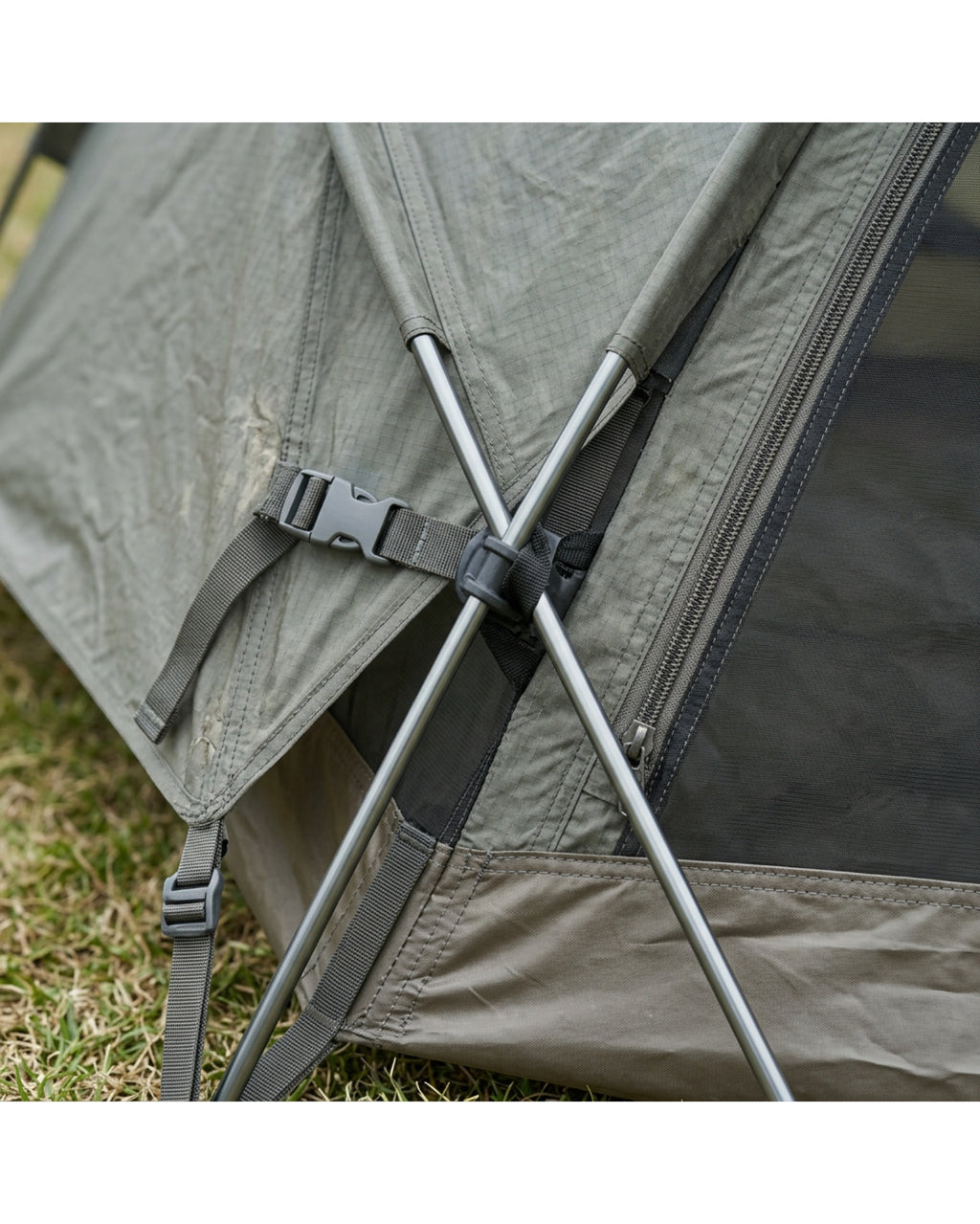 Kfxmw Three Person Geodesic Tent Moss Gray - Detail view